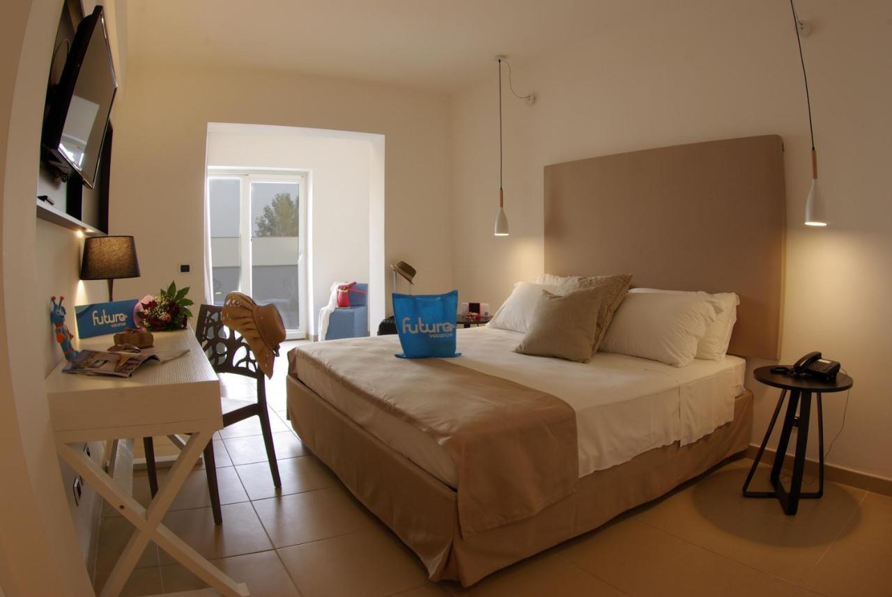 Futura Club Spiagge Bianche Hotell Fontane Bianche Exteriör bild