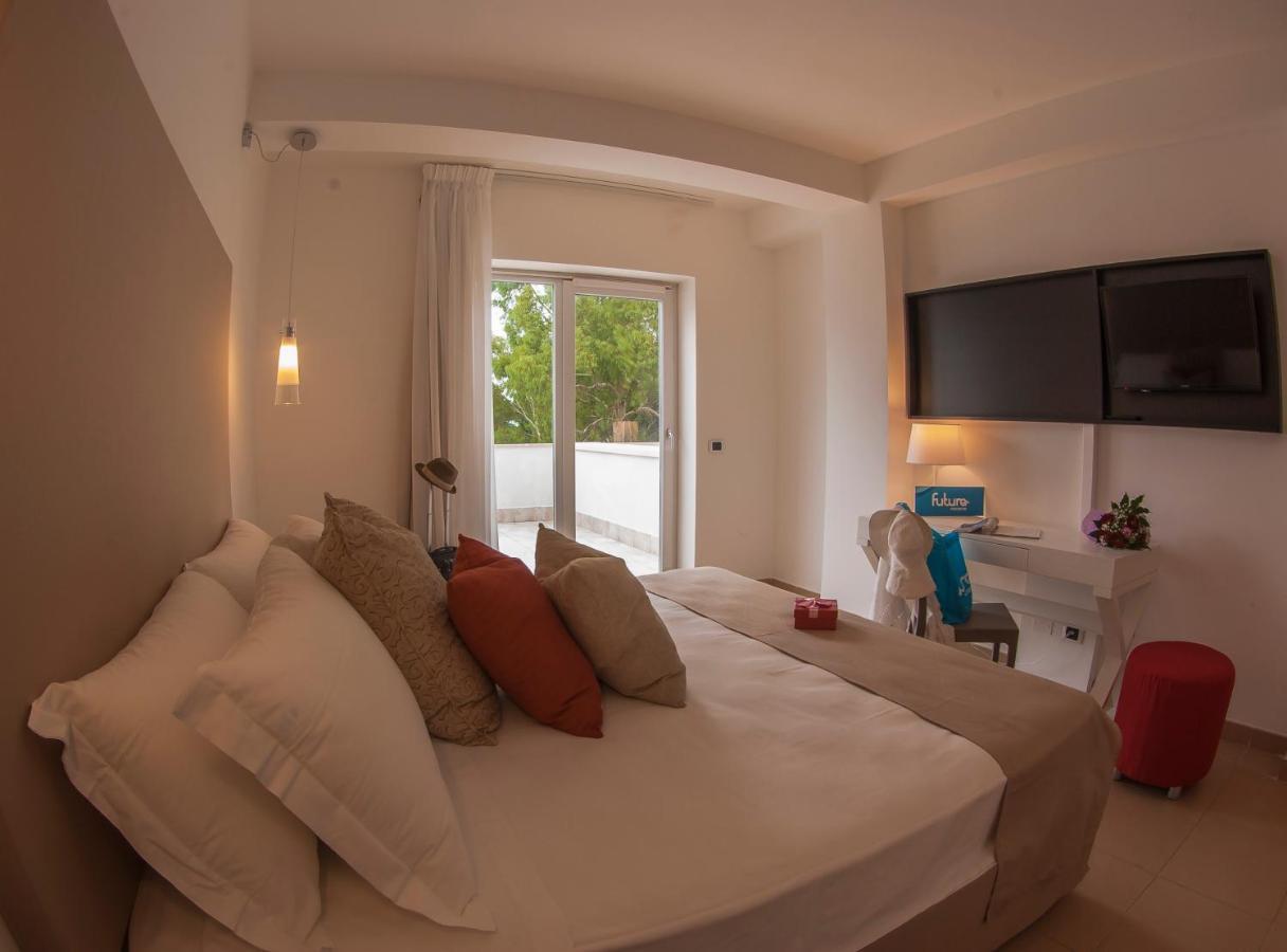 Futura Club Spiagge Bianche Hotell Fontane Bianche Exteriör bild